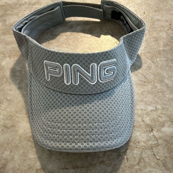 PING Gray Visor NWOT - Picture 1 of 5